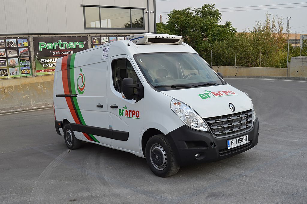Брандиран хладилен бус Renault Master — БГ АГРО